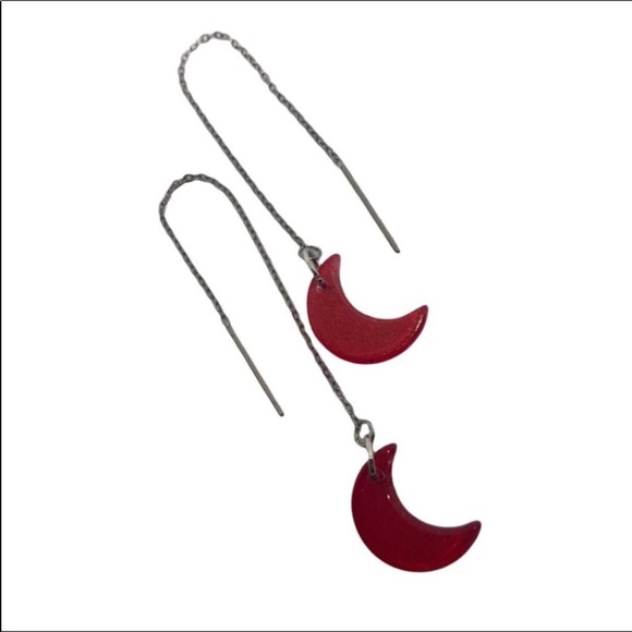 Red glitter crescent moon threader earrings goth gothic boho witch new goth - Picture 1 of 4